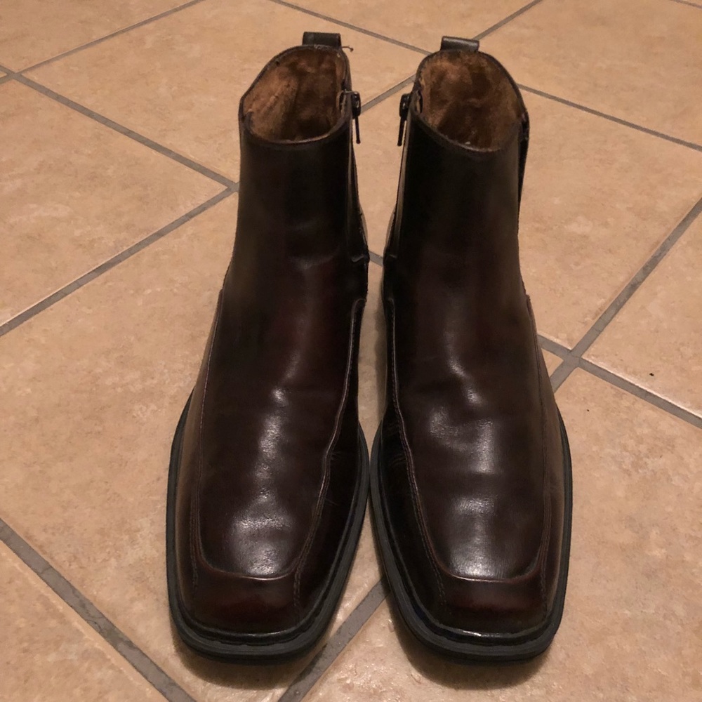 Florsheim dress shoes size 10